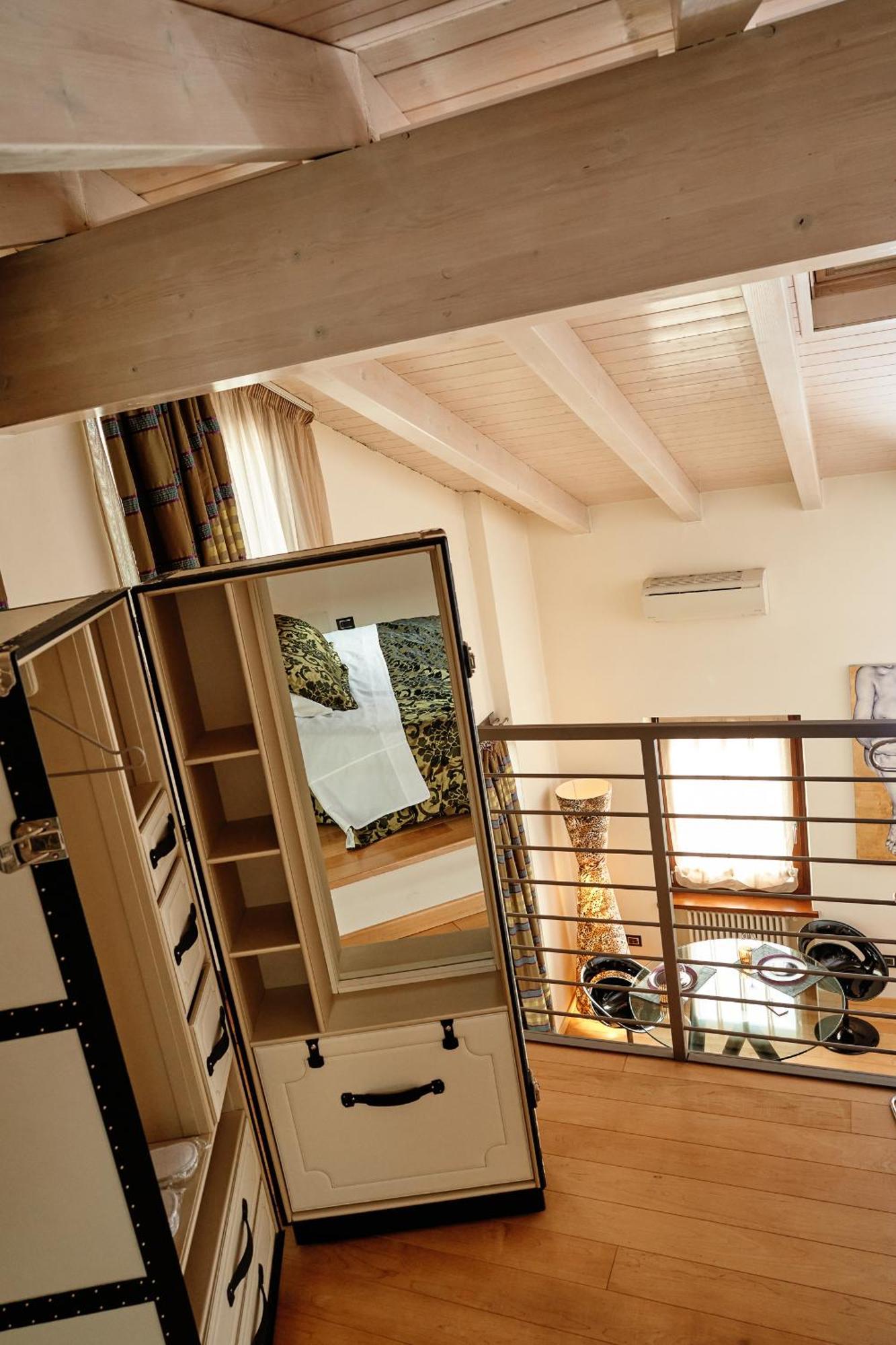 Ad Sidera Bed & Breakfast Pastrengo Phòng bức ảnh